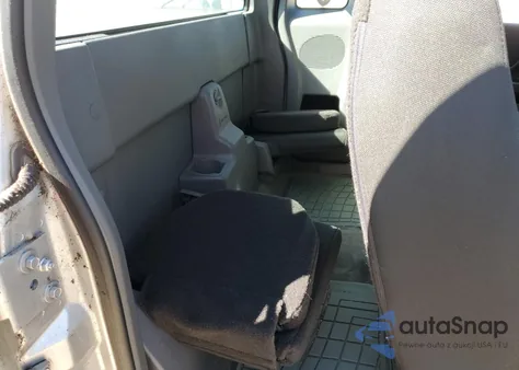 2011 Ford Ranger Super Cab from USA, damaged, VIN 1FTLR4FEXBPA46068